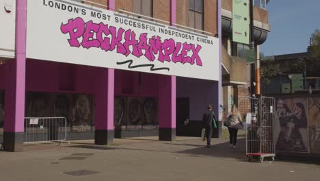 Außenansicht-Des-Unabhängigen-Community-Kinos-Peckhamplex-In-Peckham,-Süd-London,-Großbritannien-1
